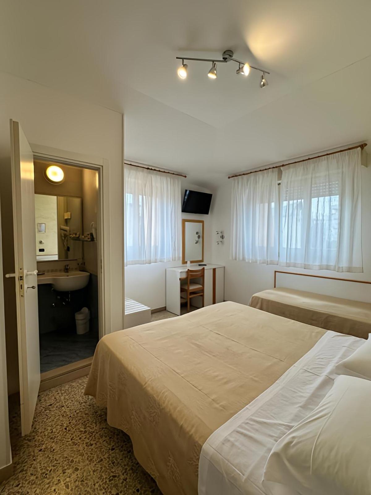 Hotel Piccinelli 리미니 외부 사진